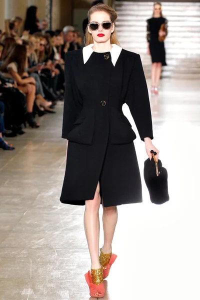 Look 34